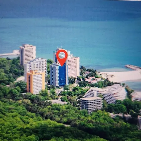 Lägenhet Aphrodite - Luxury With Sea View & Pool