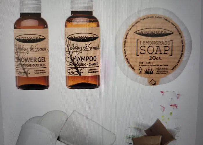 Aphrodite - Luxury With Sea View & Pool אולימפ