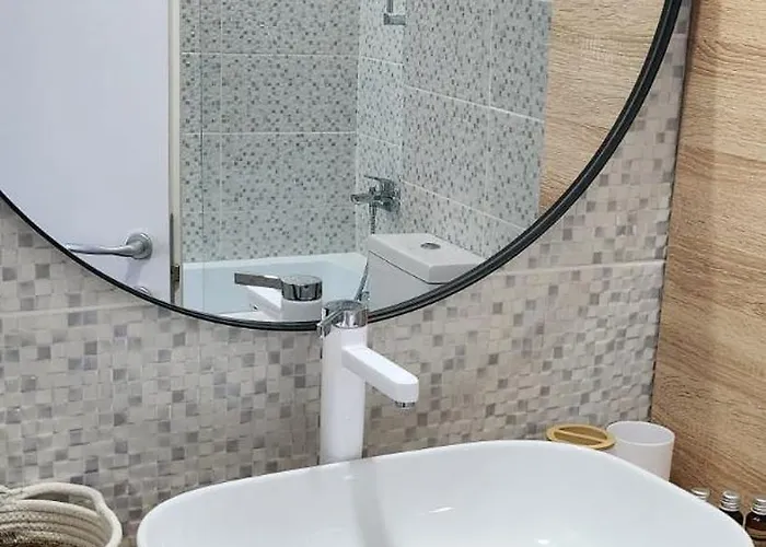 Aphrodite - Luxury With Sea View & Pool דירה אולימפ